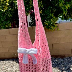 Croquette Pink Mesh Crochet Bow Tote Bag